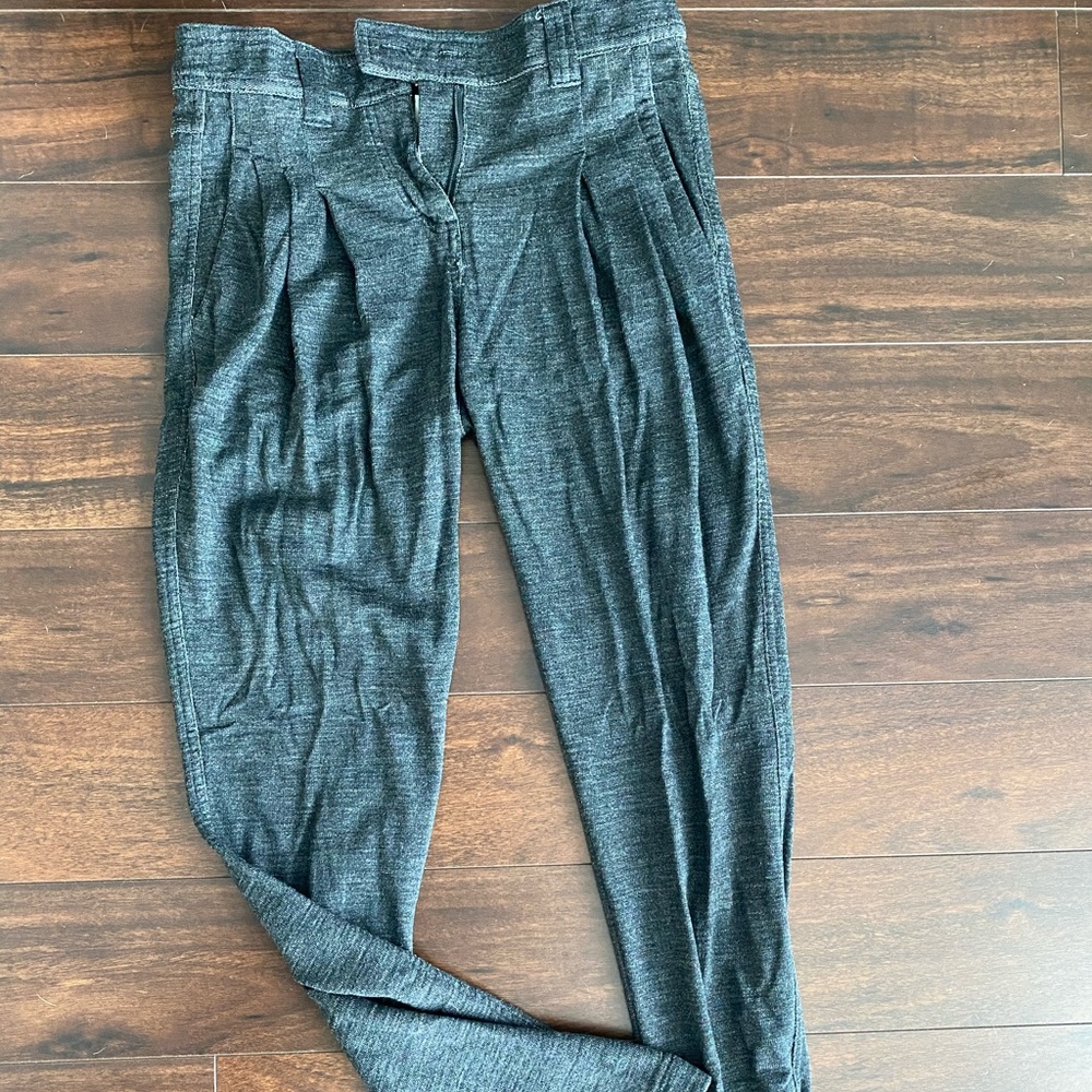 Lululemon fabric jogger